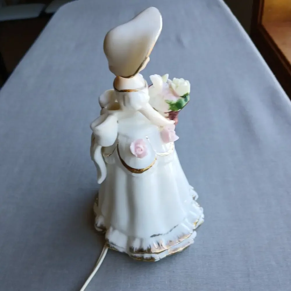 CMI Chadwick Porcelain Southern Belle with roses Night Light not working VTG 50s